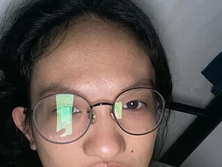 xiu020409 live webcam thumbnail