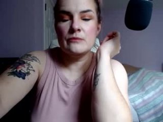 xocallalily live webcam thumbnail