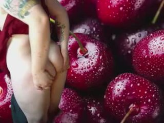 xocherryontopxoxo live webcam thumbnail
