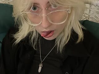 xp_blondie live webcam thumbnail