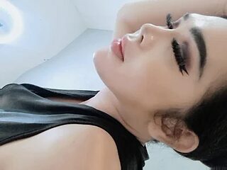 Xrated_Mistress_Anne live webcam thumbnail