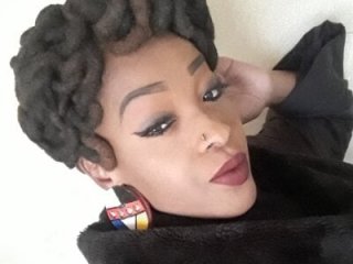 xTALLSEXYBUMx live webcam thumbnail