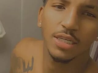 XXXPussyPunisherXXX live webcam thumbnail