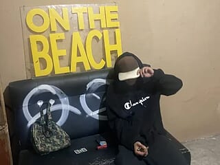 XxTheBoyBigPenisxX live webcam thumbnail
