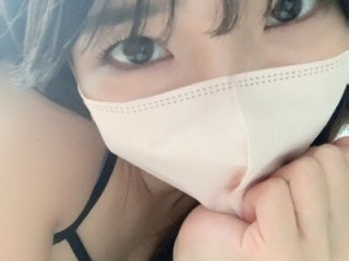 y_yunchan live webcam thumbnail