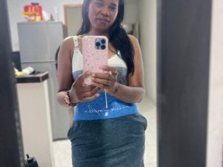 Yandris_1212 live webcam thumbnail