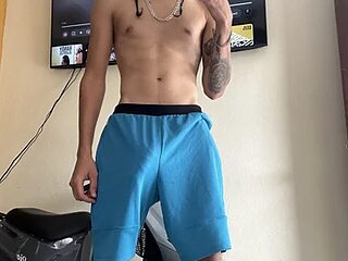 Yanwoods420 live webcam thumbnail