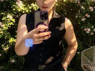 Yanyan__888 live webcam thumbnail
