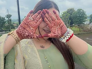 Yashika_Kapoor live webcam thumbnail