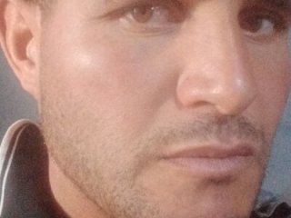 Yassine_1985 live webcam thumbnail