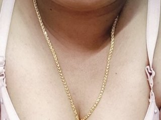 yamini1431 live webcam thumbnail