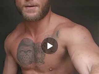 yandy_p90 live webcam thumbnail