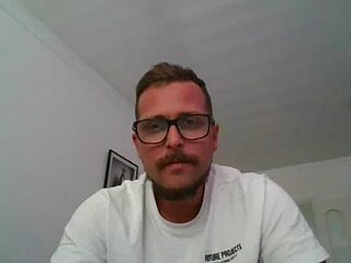 yanick931 live webcam thumbnail