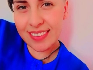 Yessi_rousse live webcam thumbnail