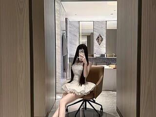 yezi_3480 live webcam thumbnail