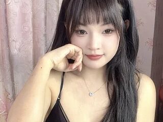 Yiyi-a- live webcam thumbnail