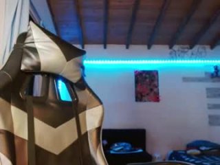 yio__cohen live webcam thumbnail