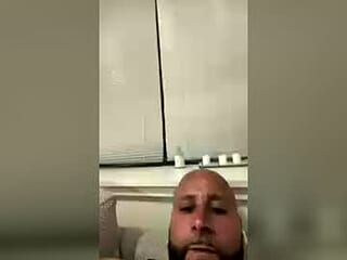 yipppy736701 live webcam thumbnail