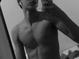 Yosepp_cum live webcam thumbnail