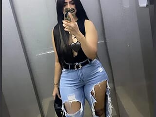 Yossra_ell live webcam thumbnail