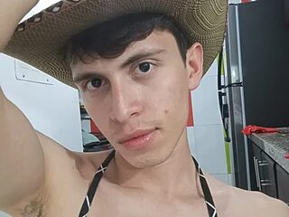 You_Sissy live webcam thumbnail
