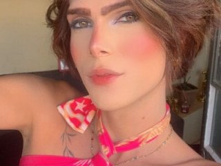 YoungTransAndBi live webcam thumbnail