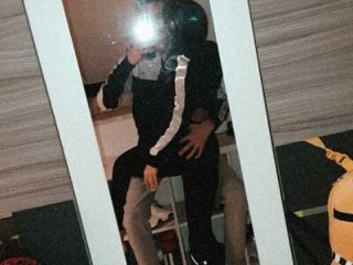 Young_Guy22 live webcam thumbnail
