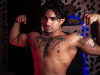 Young_laroi live webcam thumbnail