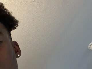 Youngandhung6 live webcam thumbnail