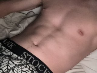 Younglove16cm live webcam thumbnail