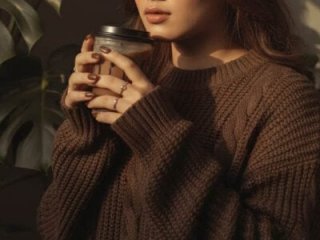 YourAnya live webcam thumbnail