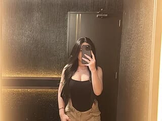 Your_pokieee live webcam thumbnail