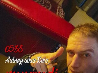 Yousss93140 live webcam thumbnail