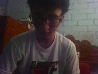 yori009 live webcam thumbnail