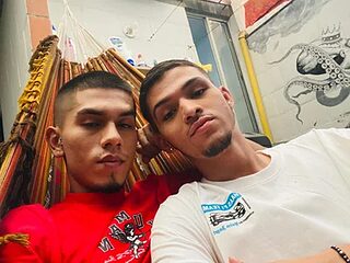 your_d0ll1 live webcam thumbnail