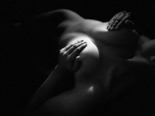 your_khloe live webcam thumbnail