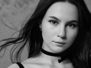 yourbabykitty live webcam thumbnail