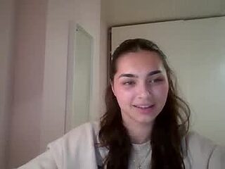 yourbella37 live webcam thumbnail