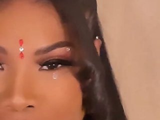 yourfantasyplaygirl live webcam thumbnail