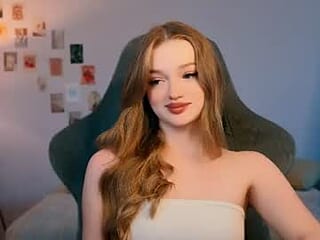 yourflowerqueen live webcam thumbnail