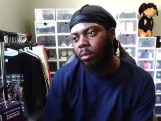 yourroyalshyness live webcam thumbnail
