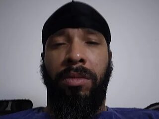 yoursexydaddy8181 live webcam thumbnail