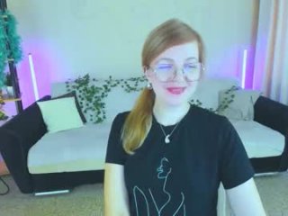 youruniverser live webcam thumbnail