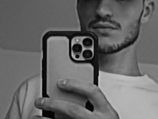 yoyoboy988 live webcam thumbnail