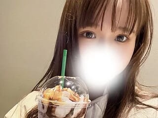 YUNA_033 live webcam thumbnail