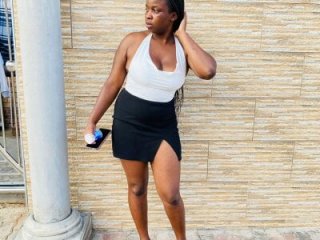 YummyBoobs_ live webcam thumbnail