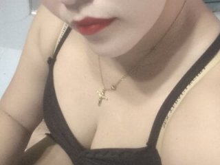 Yummyamasha live webcam thumbnail