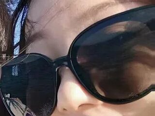 yuer_your live webcam thumbnail