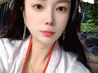 yueyue-99 live webcam thumbnail