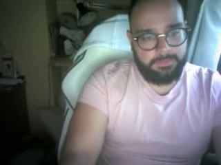 yulius_7 live webcam thumbnail